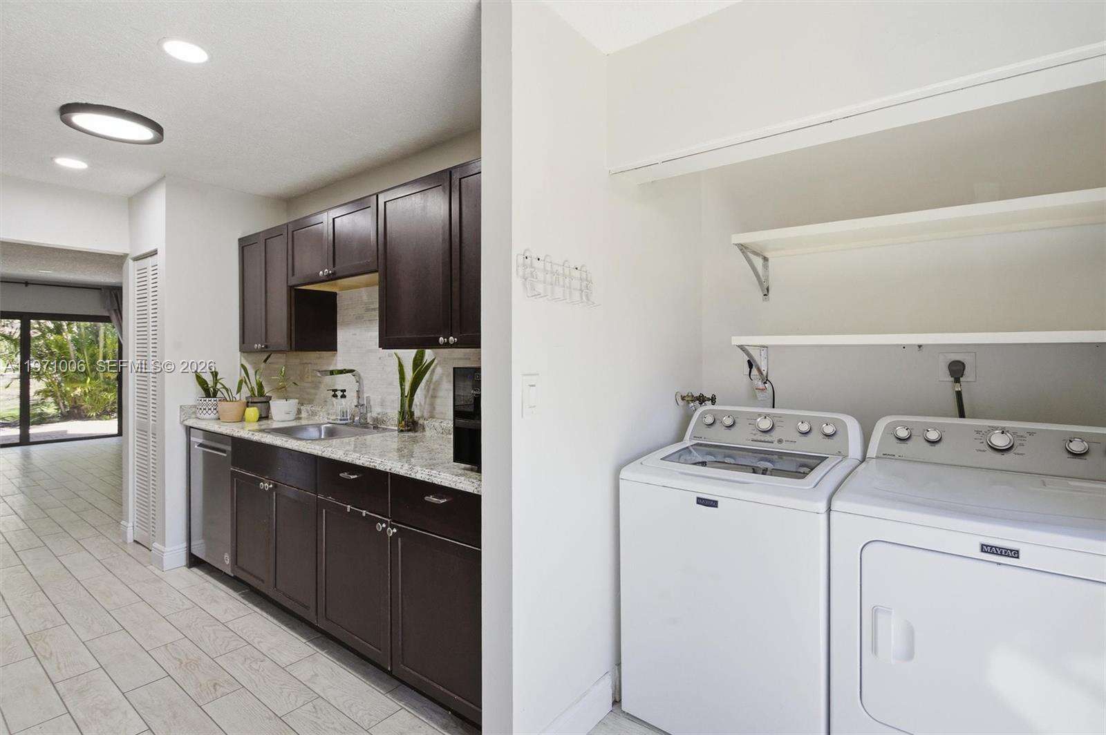 Country Squire Townhomes | Unit #8 Unit #8 | Picture 21