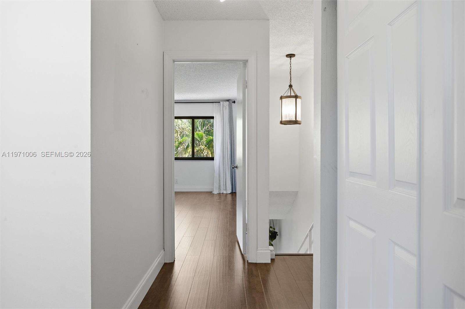Country Squire Townhomes | Unit #8 Unit #8 | Picture 35