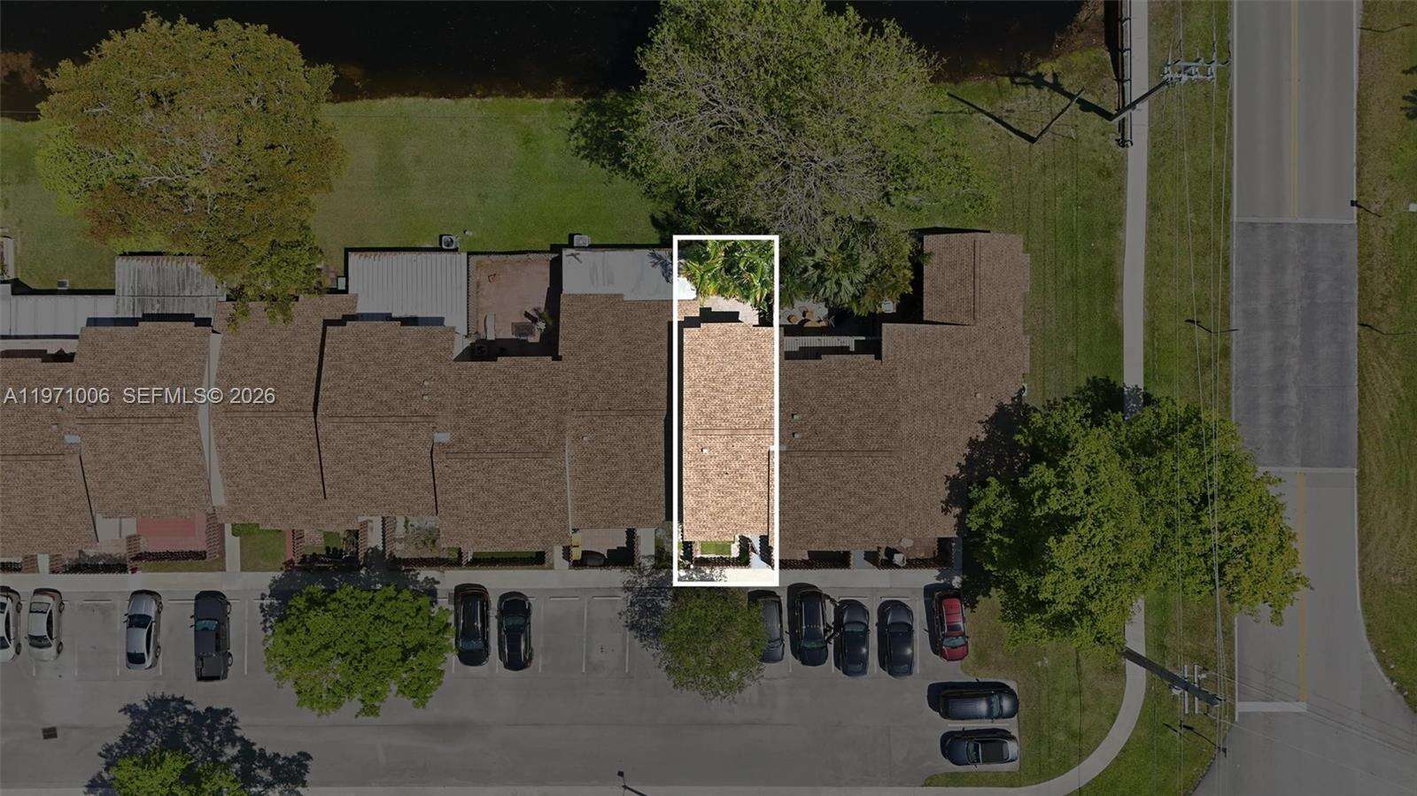 Country Squire Townhomes | Unit #8 Unit #8 | Picture 42