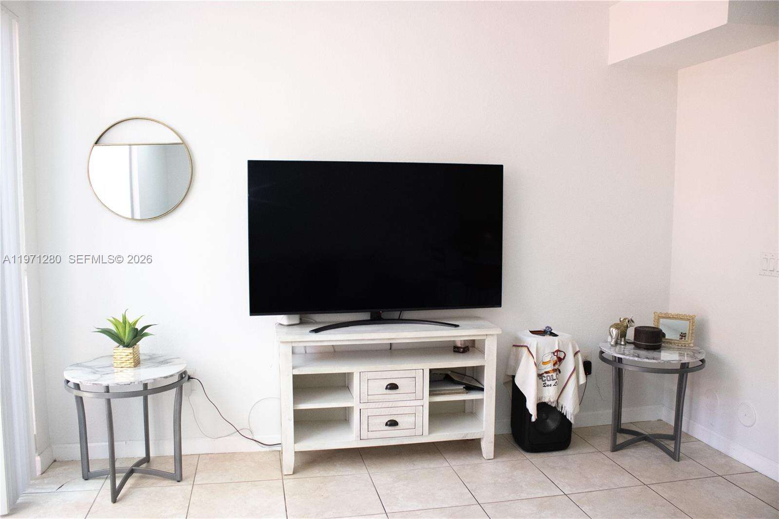 Fiji Condo No 2 | Unit #8 Unit #8 | Picture 11