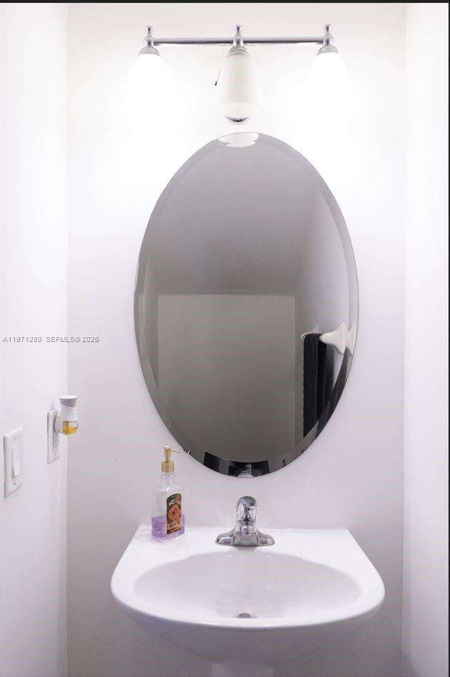 Fiji Condo No 2 | Unit #8 Unit #8 | Picture 29
