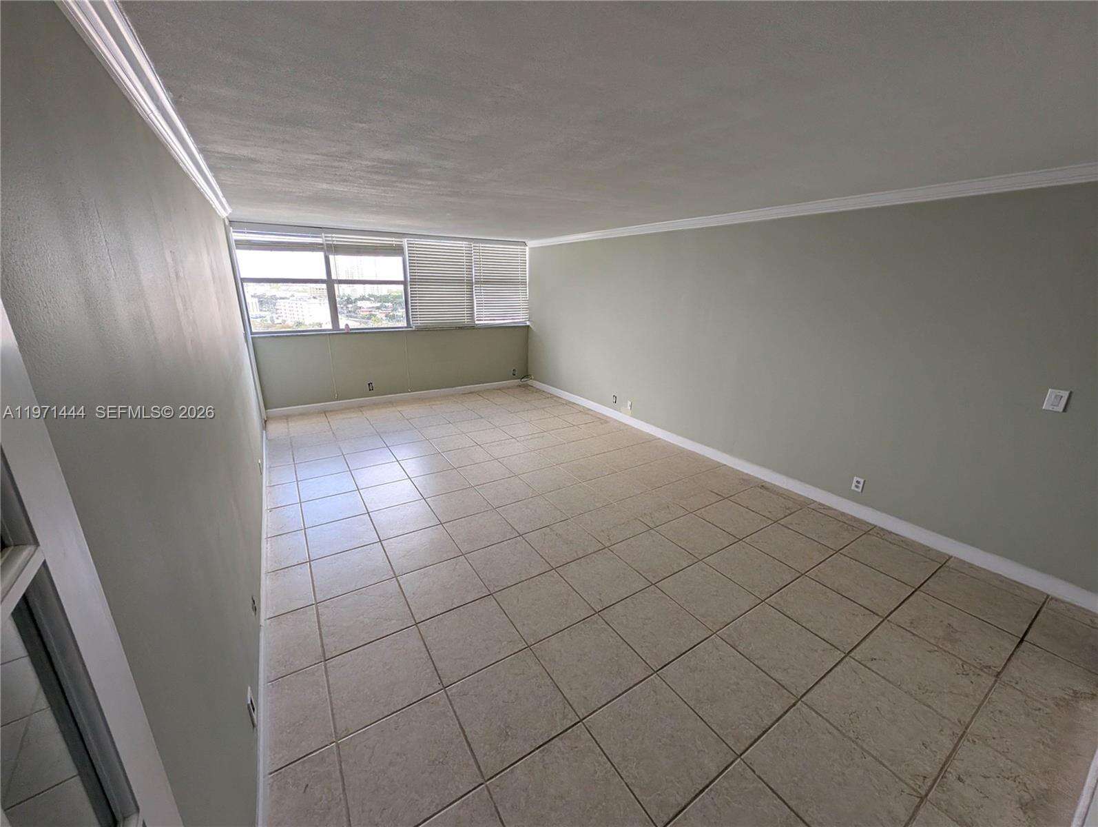 Lake Point Tower Condominium | Unit #PH9 Unit #PH9 | Picture 17