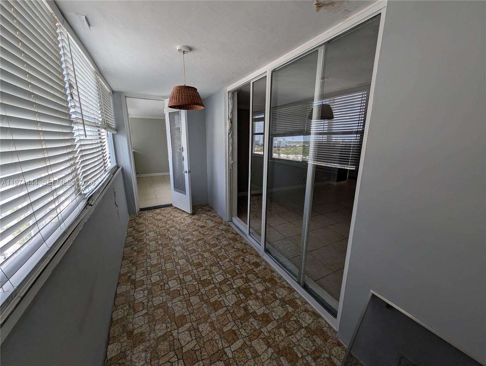 Lake Point Tower Condominium | Unit #PH9 Unit #PH9 | Picture 22