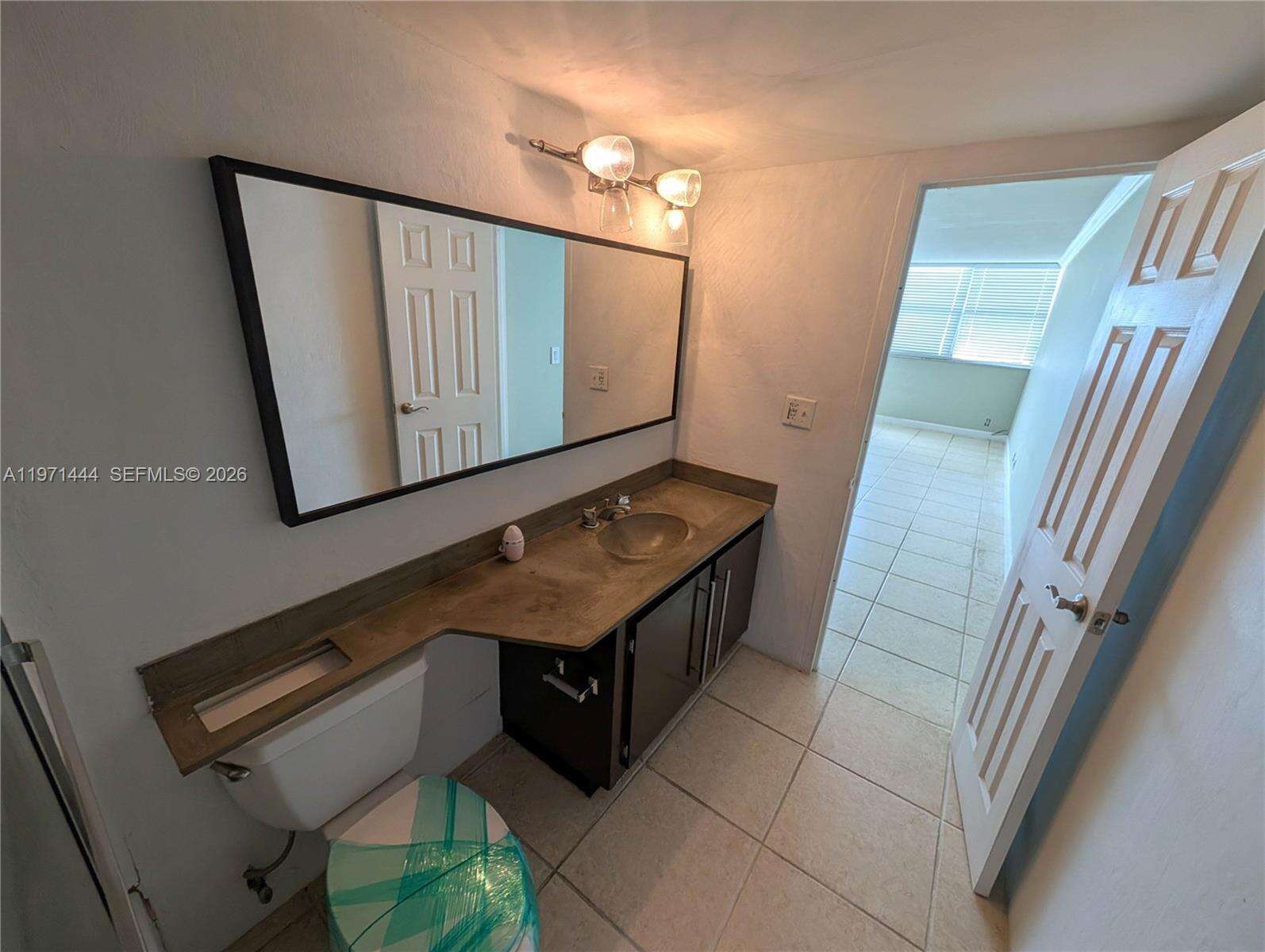 Lake Point Tower Condominium | Unit #PH9 Unit #PH9 | Picture 27