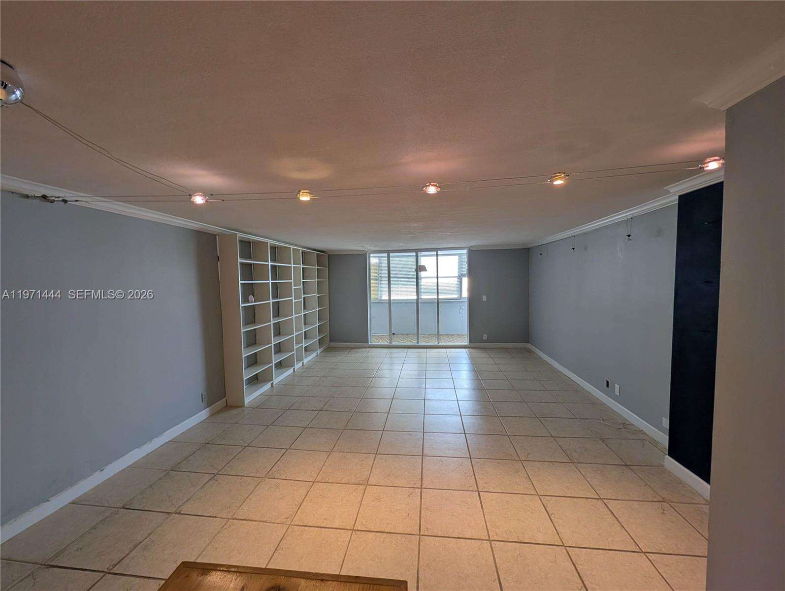 Lake Point Tower Condominium | Unit #PH9 Unit #PH9 | Picture 10