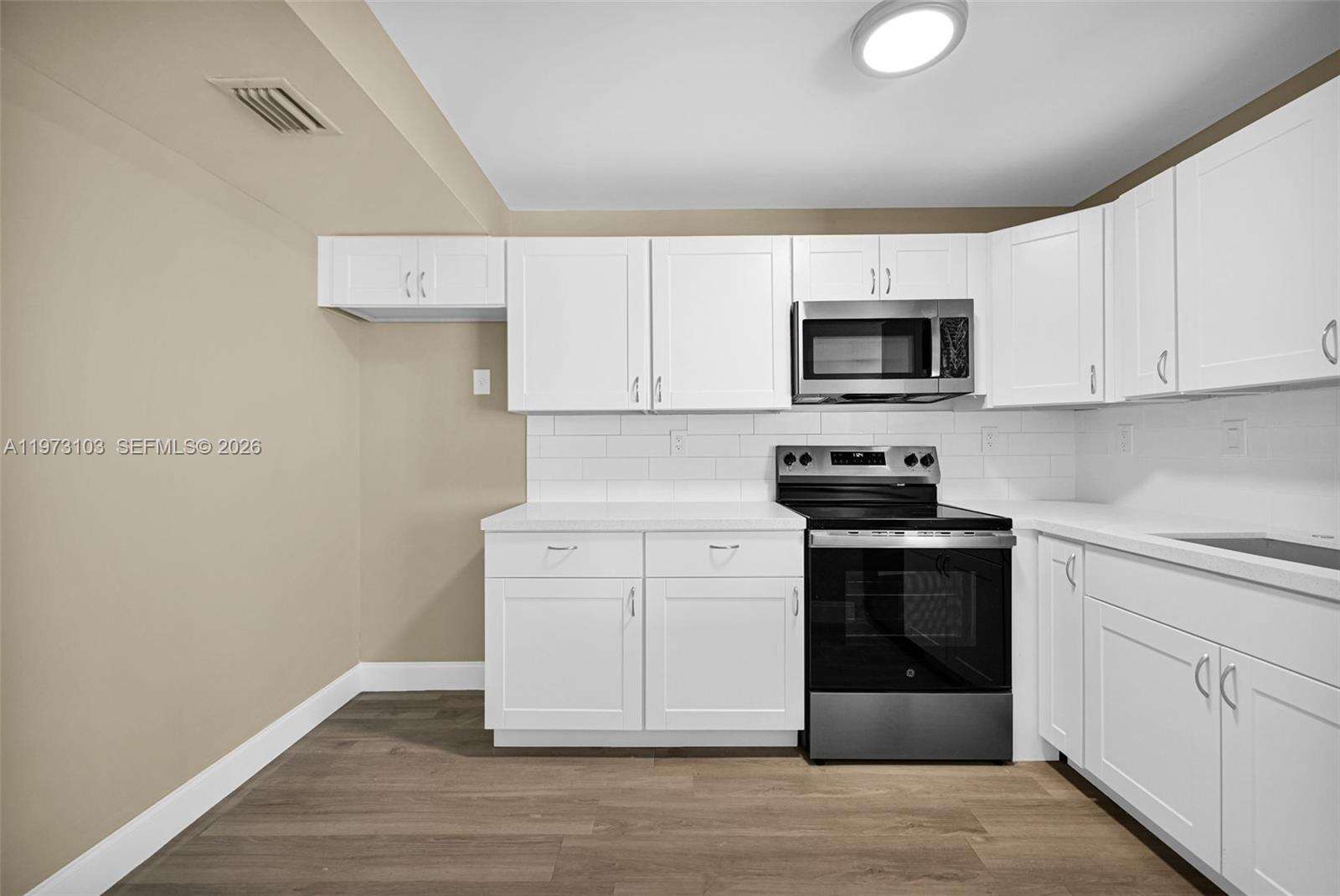 Ellington At County Line No Ii | Unit #321 Unit #321 | Picture 11