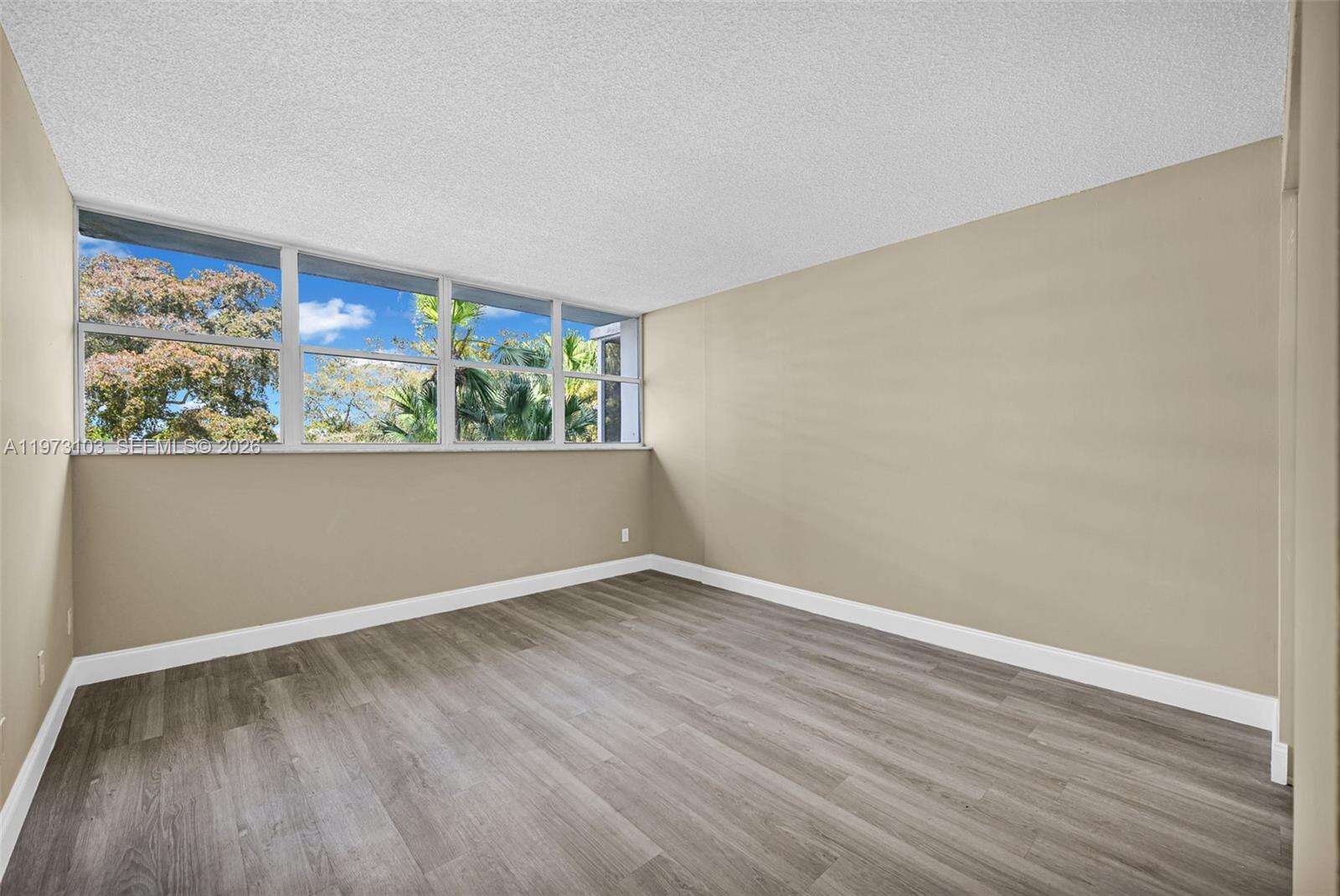 Ellington At County Line No Ii | Unit #321 Unit #321 | Picture 14