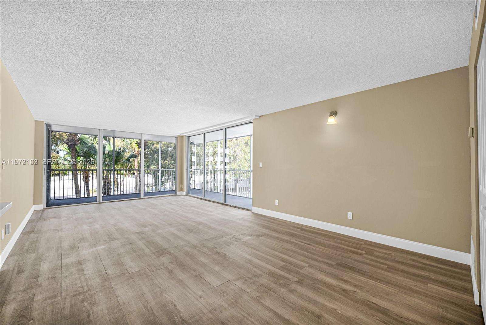 Ellington At County Line No Ii | Unit #321 Unit #321 | Picture 6