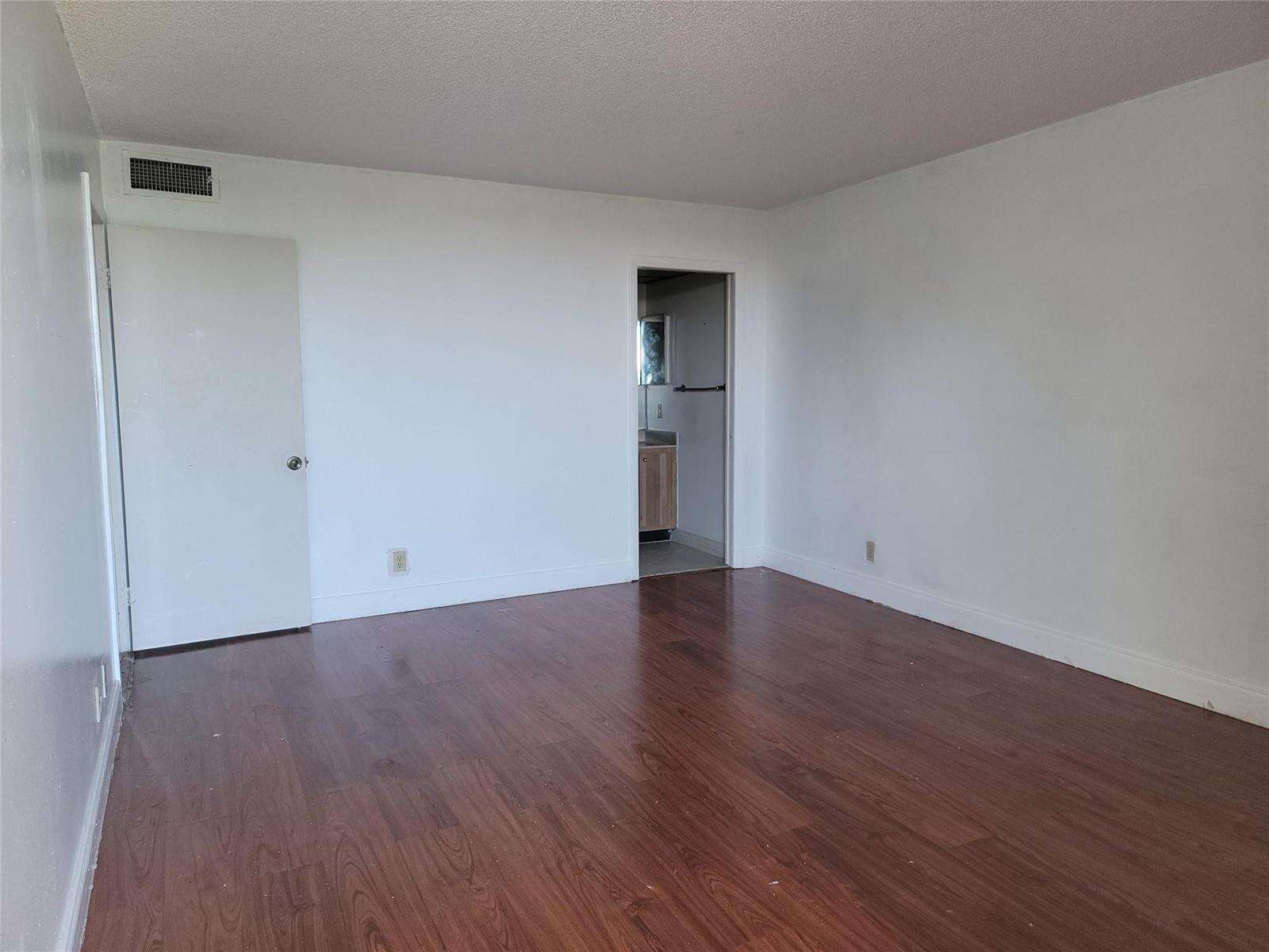 Cypress Chase North | Unit #403 Unit #403 | Picture 11