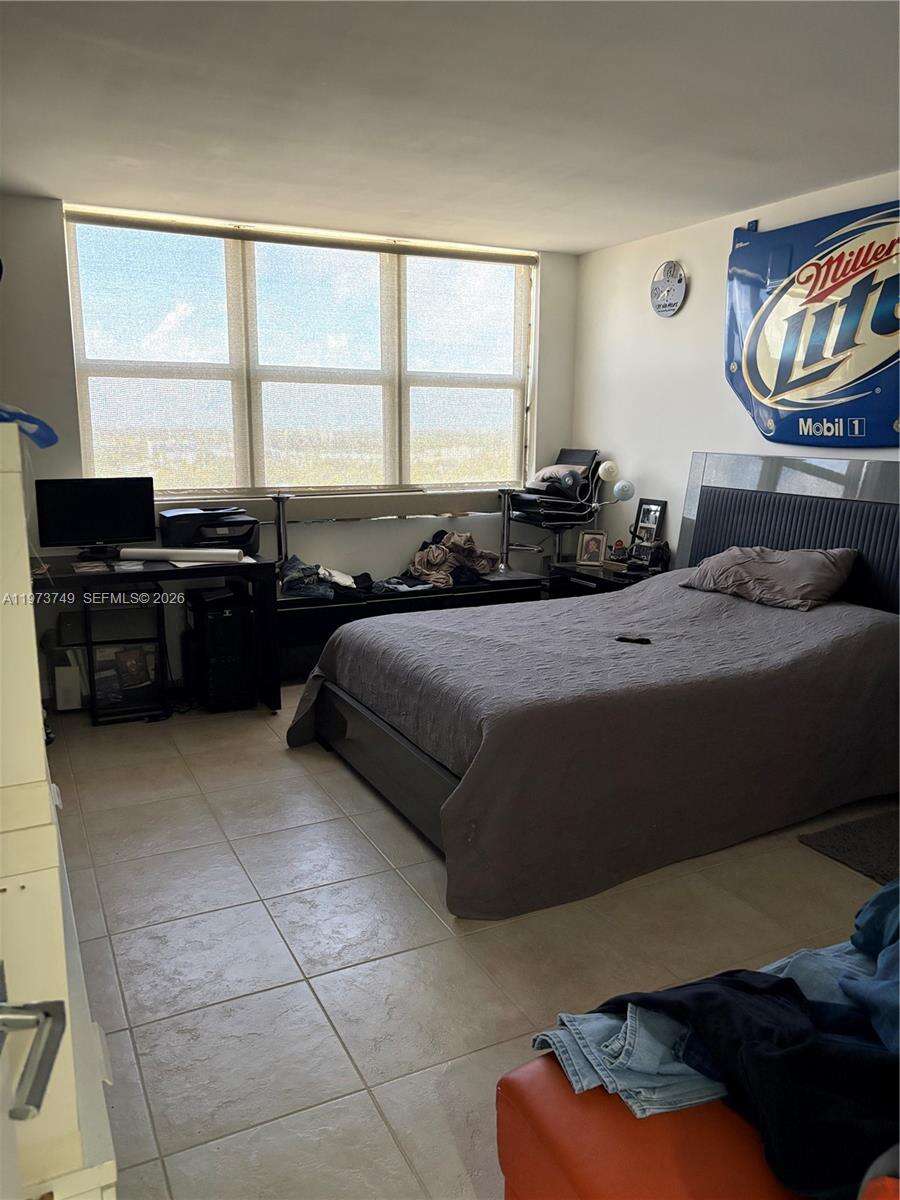 Bayview Towers Condo South Bldg | Unit #A1409 Unit #A1409 | Picture 18