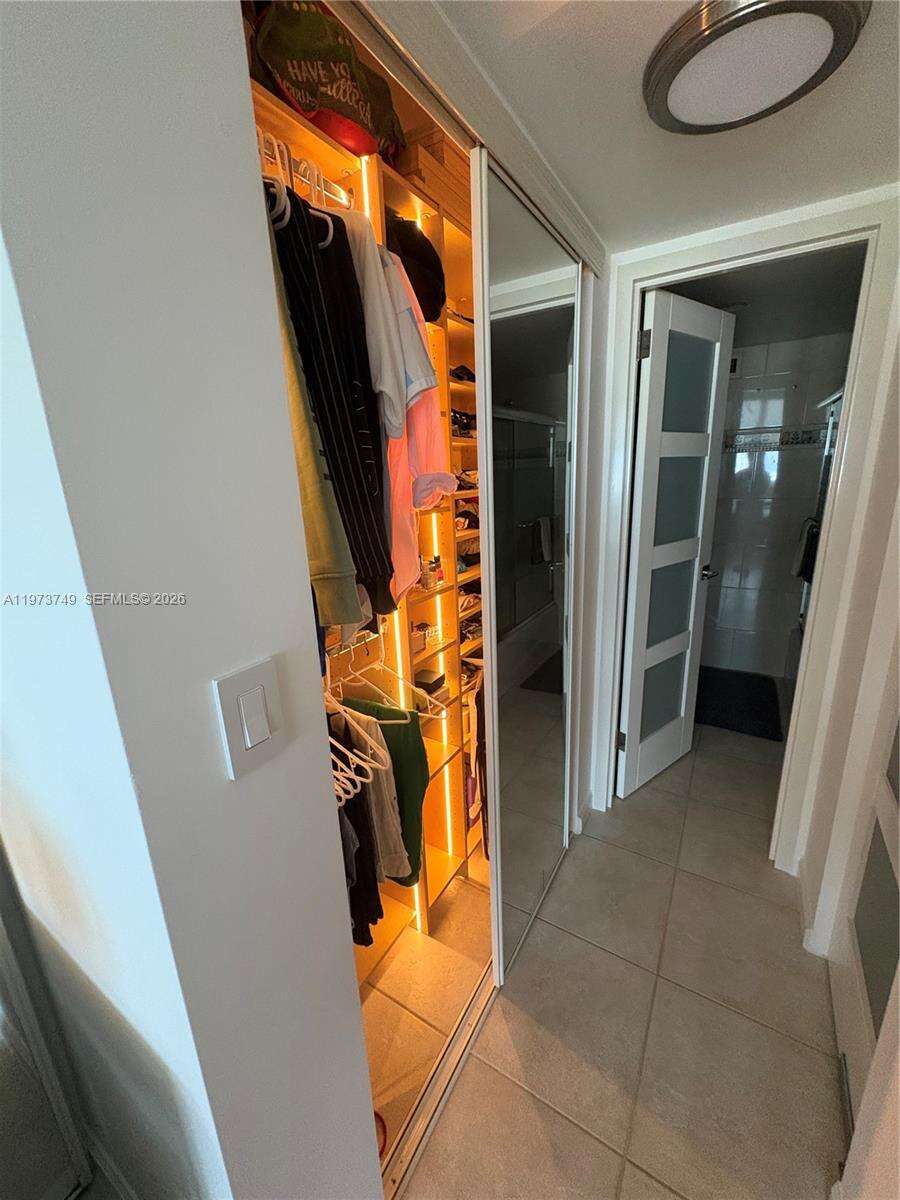 Bayview Towers Condo South Bldg | Unit #A1409 Unit #A1409 | Picture 21