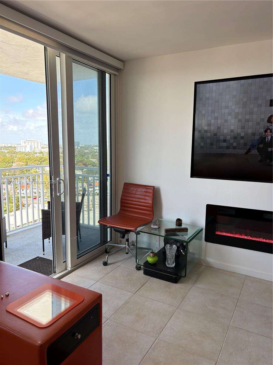 Bayview Towers Condo South Bldg | Unit #A1409 Unit #A1409 | Picture 8