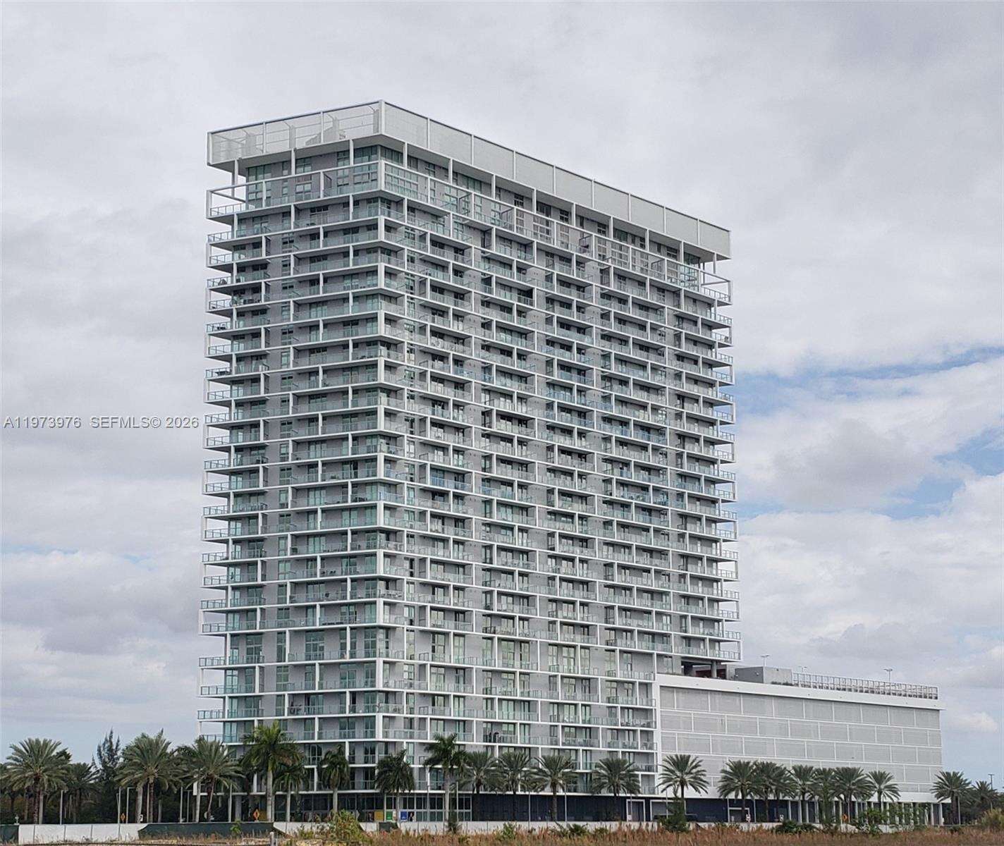 Metropica North Tower One | Unit #1607 Unit #1607 | Picture 1