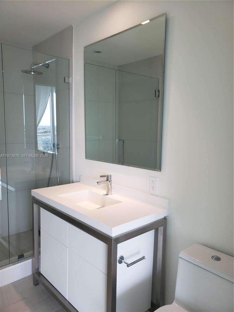 Metropica North Tower One | Unit #1607 Unit #1607 | Picture 9
