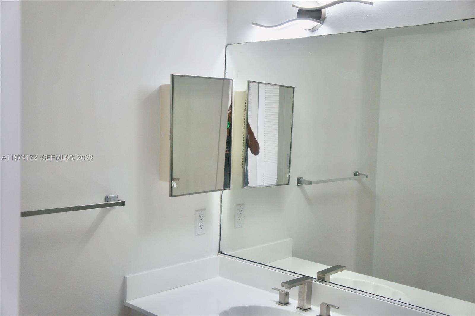 The Grandview Palace | Unit #1406 Unit #1406 | Picture 18