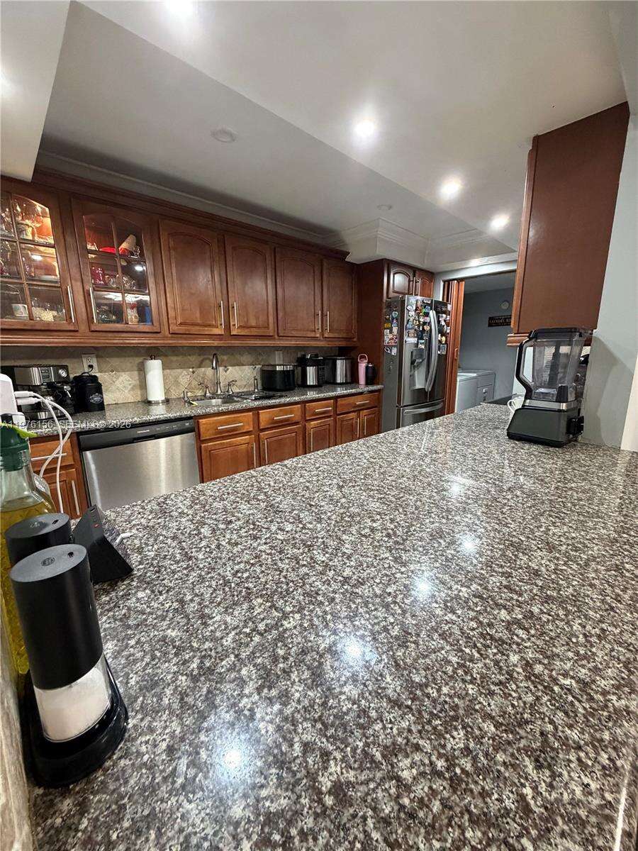 Midway Village Condo Ph I | Unit #8408 Unit #8408 | Picture 14
