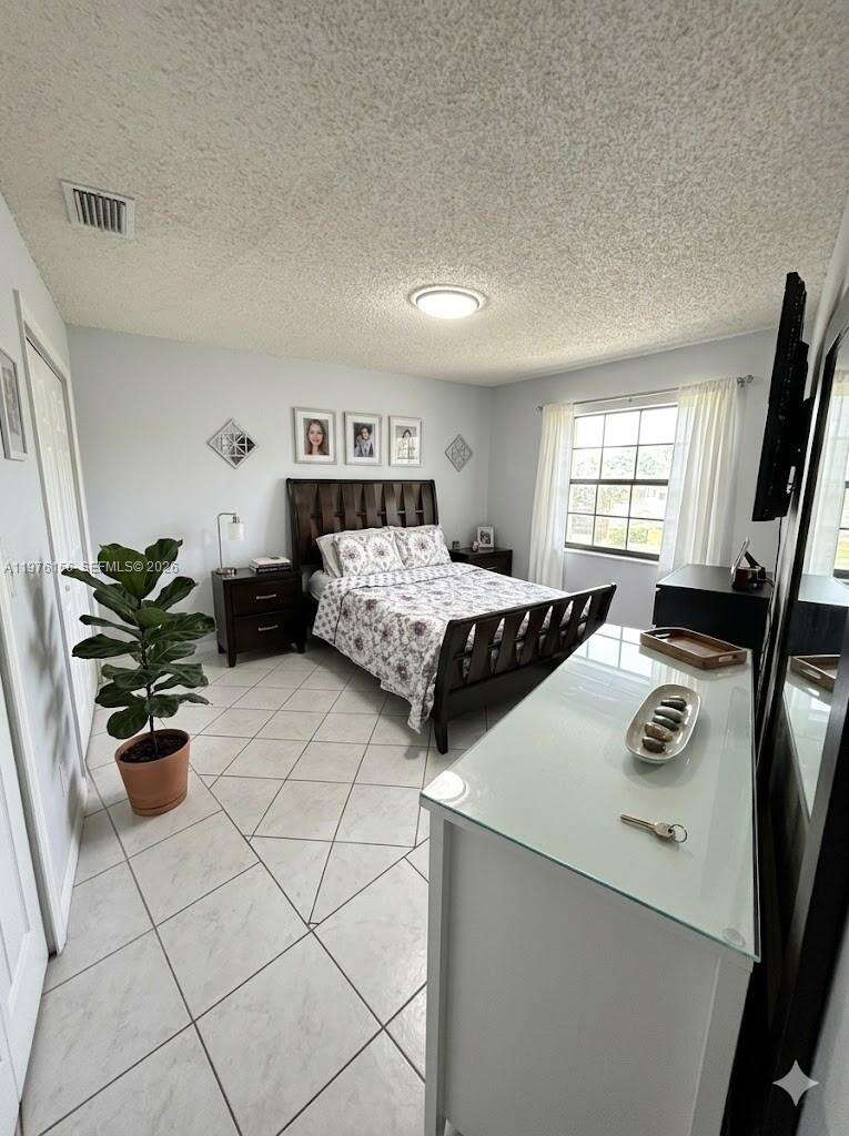 Midway Village Condo Ph I | Unit #8408 Unit #8408 | Picture 25