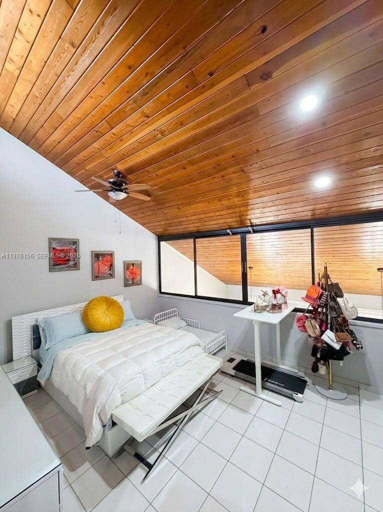 Midway Village Condo Ph I | Unit #8408 Unit #8408 | Picture 34