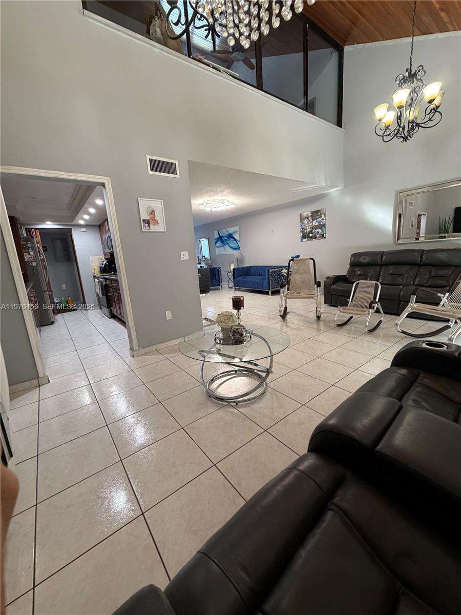 Midway Village Condo Ph I | Unit #8408 Unit #8408 | Picture 9