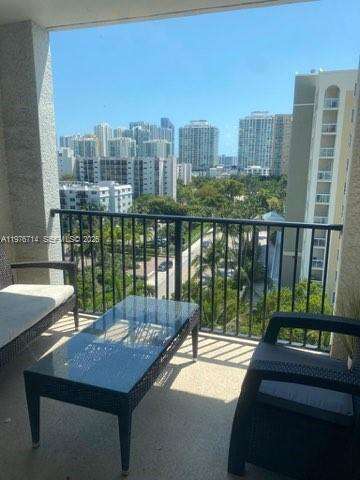 Porto Bellagio | Unit #1902 Unit #1902 | Picture 2
