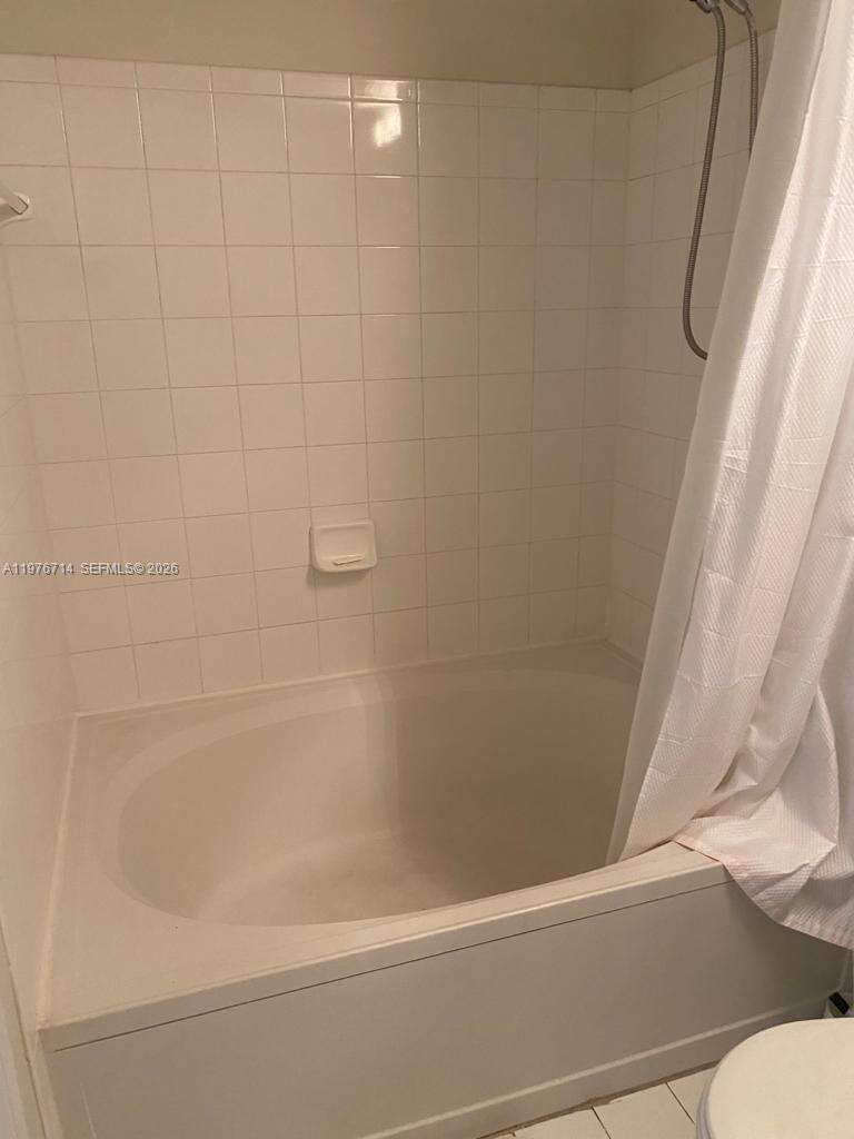 Porto Bellagio | Unit #1902 Unit #1902 | Picture 19