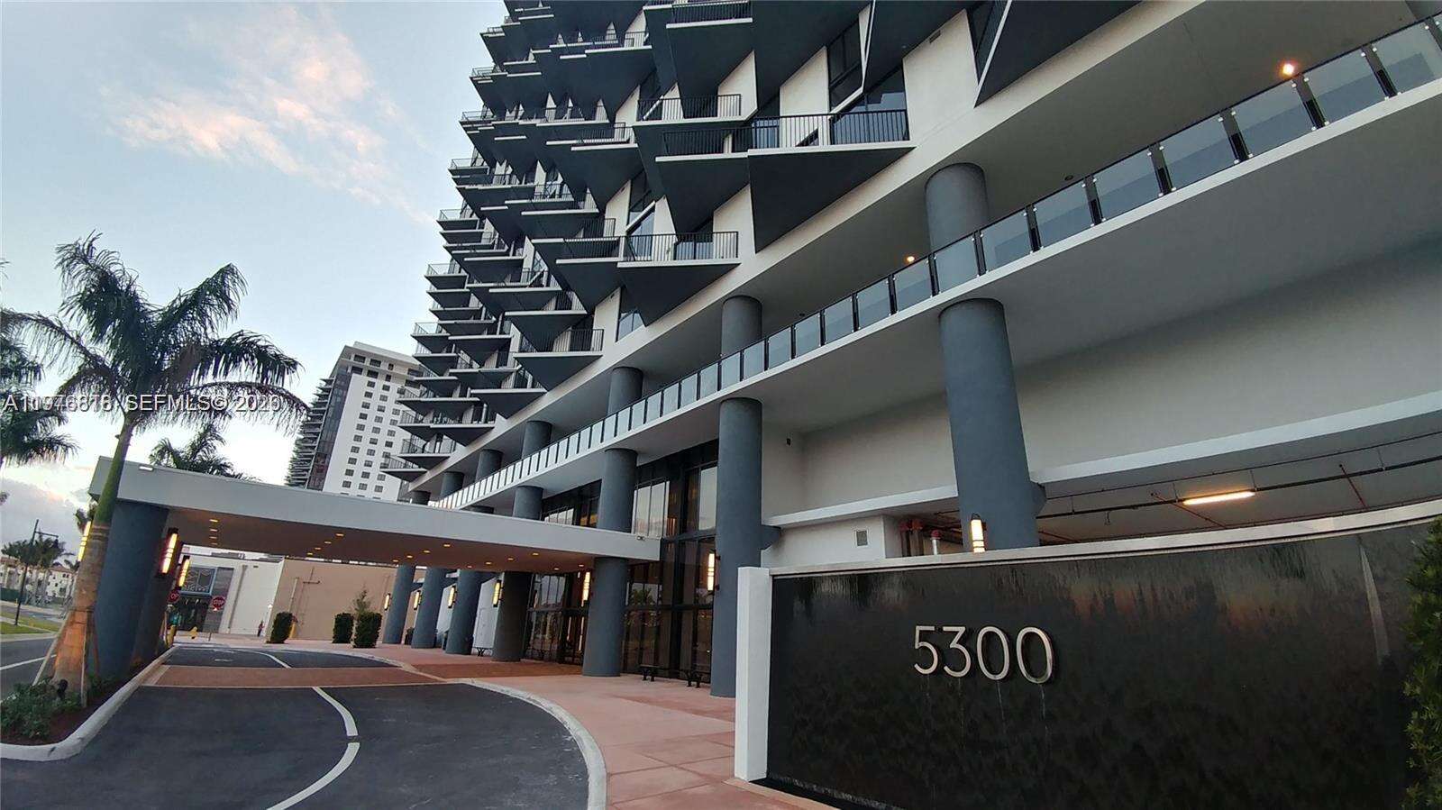 5300 Paseo | Unit #1603 Unit #1603 | Picture 9