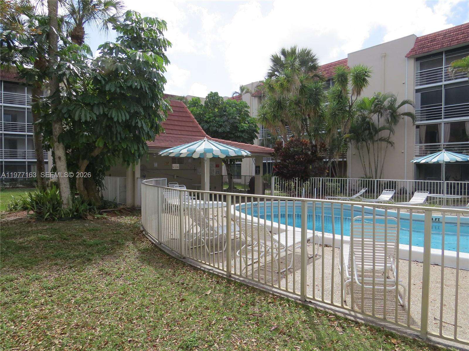 Las Vistas B In Inverrary | Unit #203 Unit #203 | Picture 12