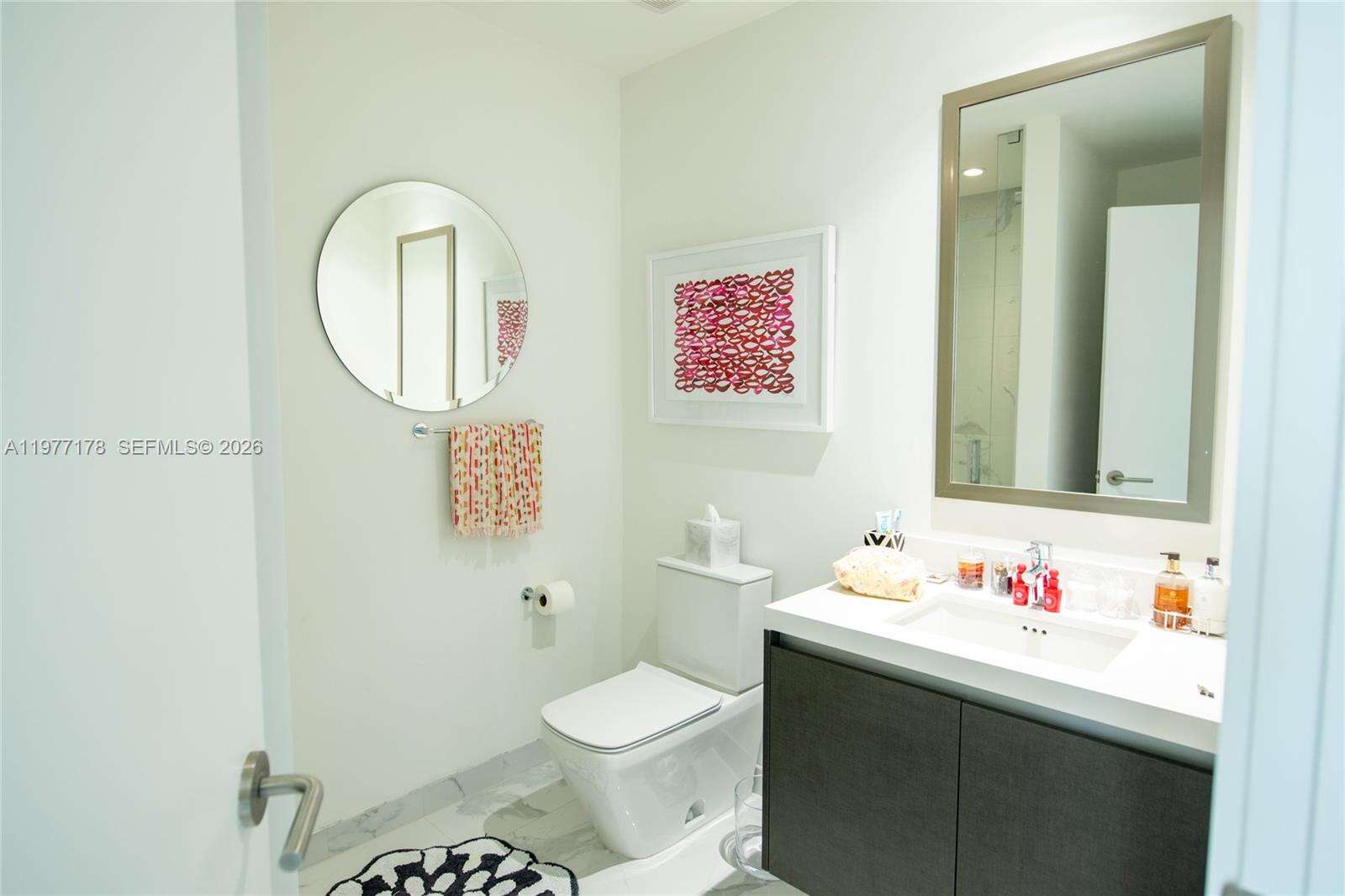 Paramount Miami Worldcenter | Unit #811 Unit #811 | Picture 11