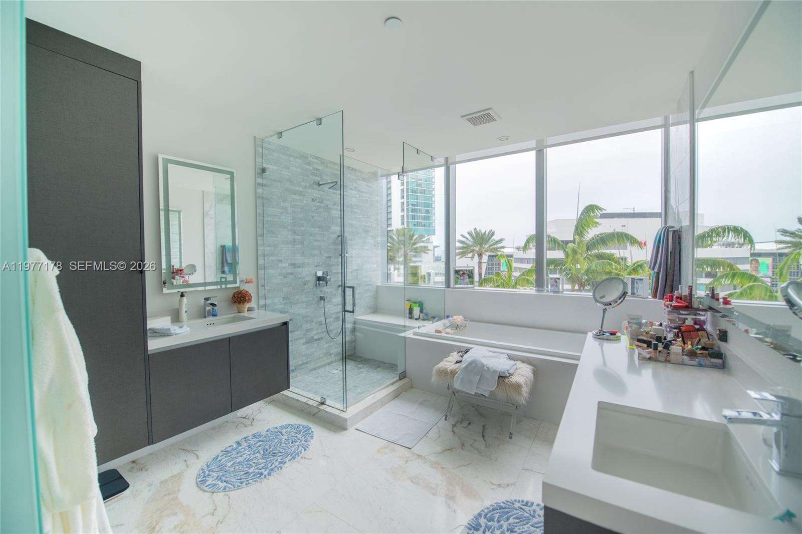 Paramount Miami Worldcenter | Unit #811 Unit #811 | Picture 14