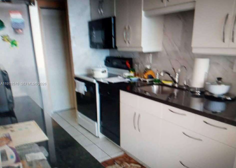 Winston Towers 300 | Unit #1120 Unit #1120 | Picture 11