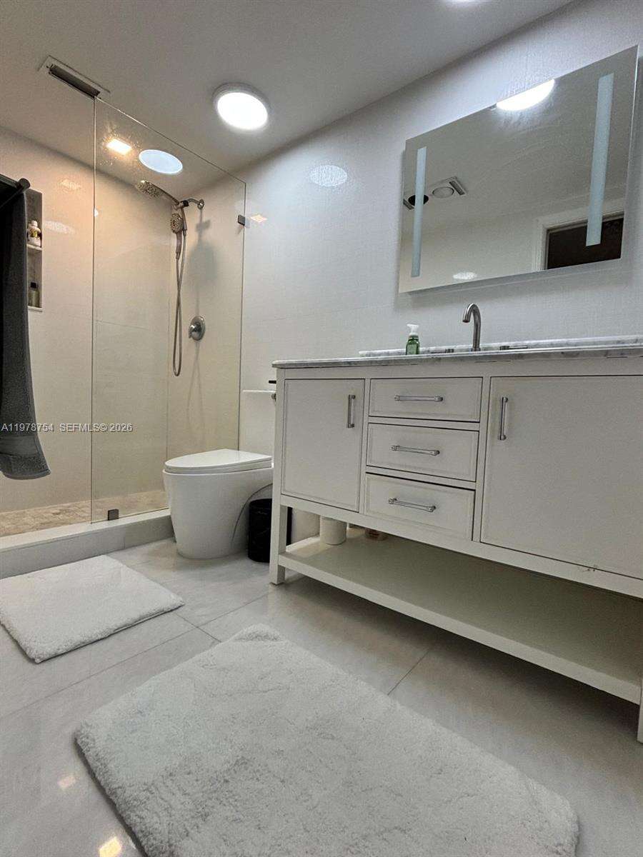 Windsor | Unit #207 Unit #207 | Picture 7