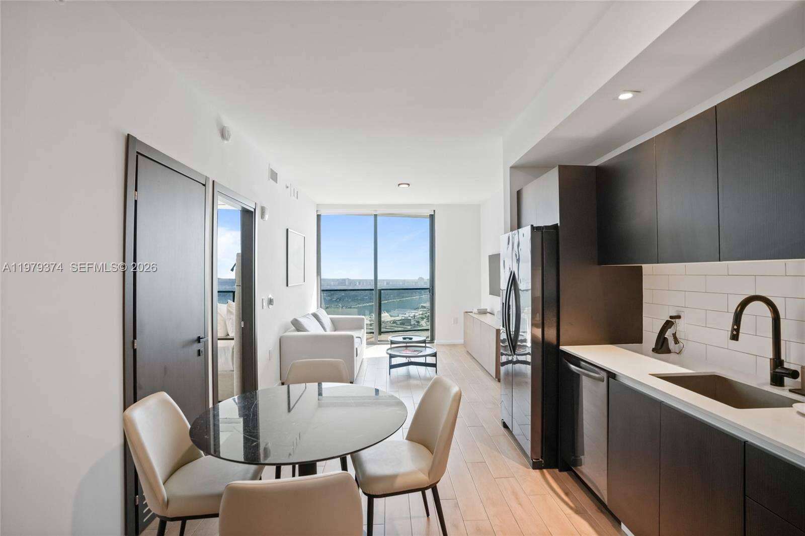 398 Ne 5th Street | Unit #4410 Unit #4410 | Picture 6