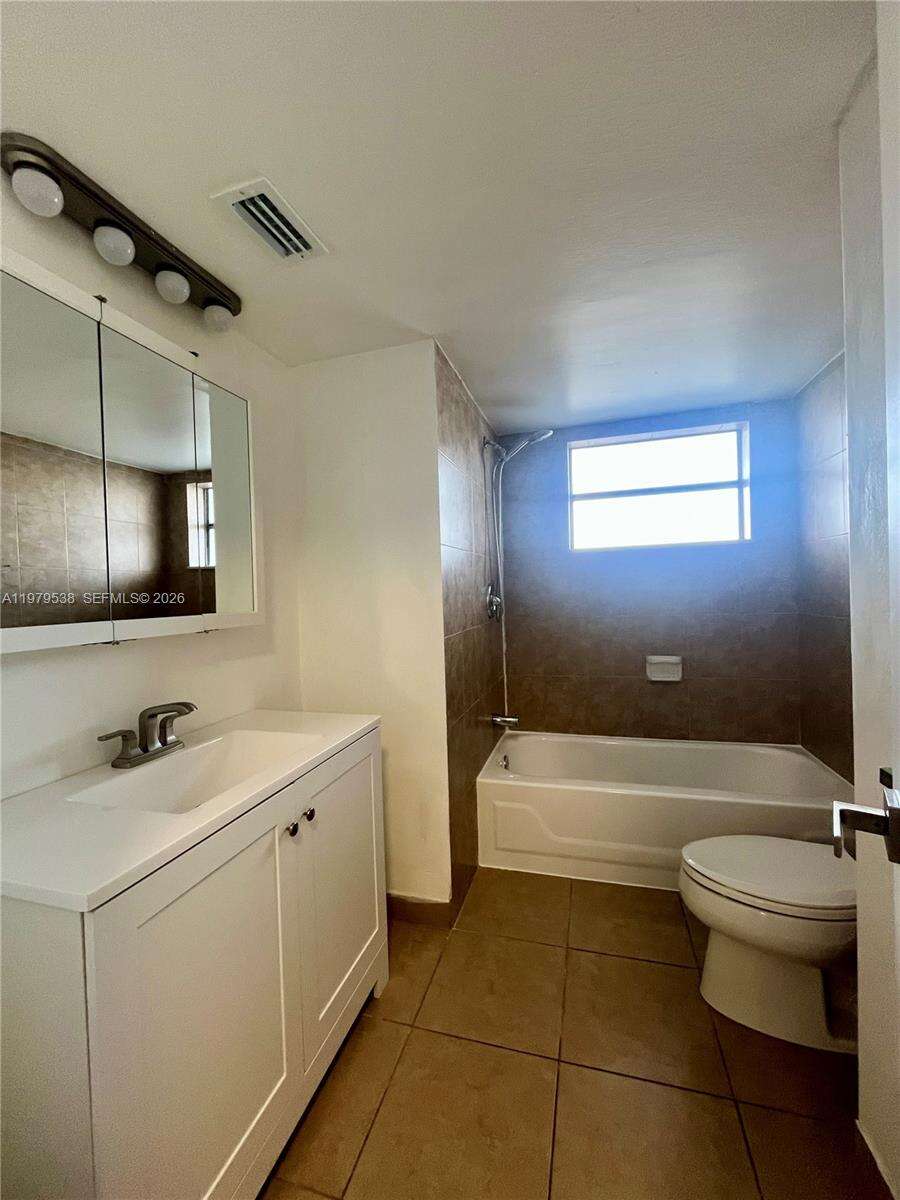 Jade Winds Group Daisy Gdns | Unit #522-3 Unit #522-3 | Picture 9