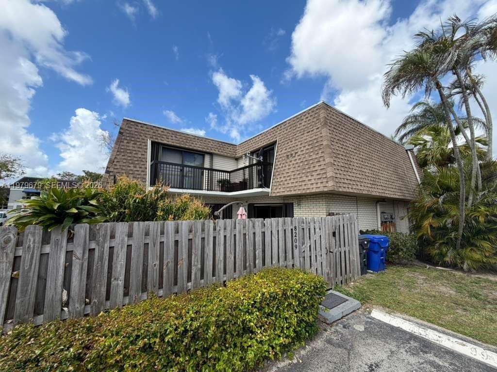 Bay Tree Patio Homes | Unit #17C Unit #17C | Picture 2