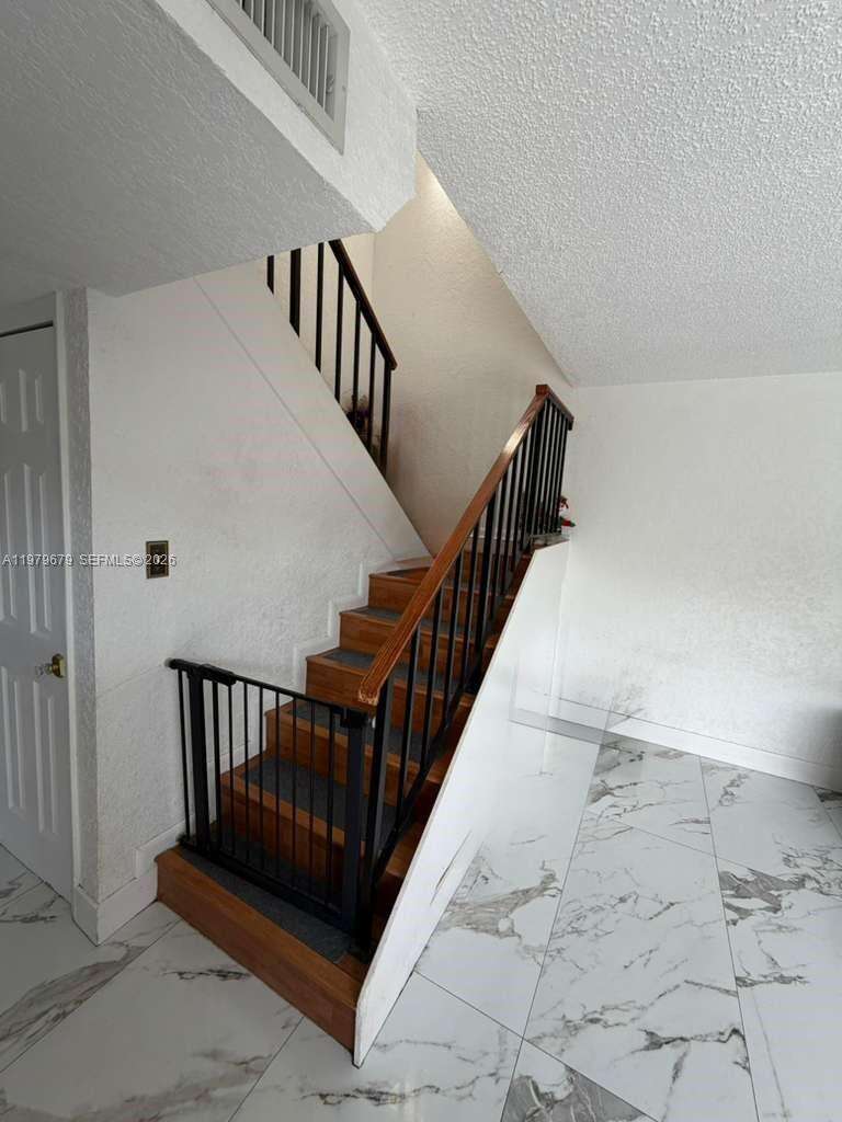Bay Tree Patio Homes | Unit #17C Unit #17C | Picture 13