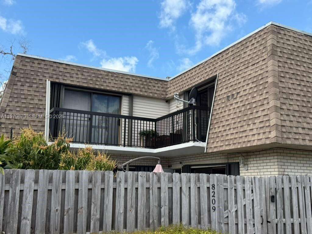 Bay Tree Patio Homes | Unit #17C Unit #17C | Picture 3