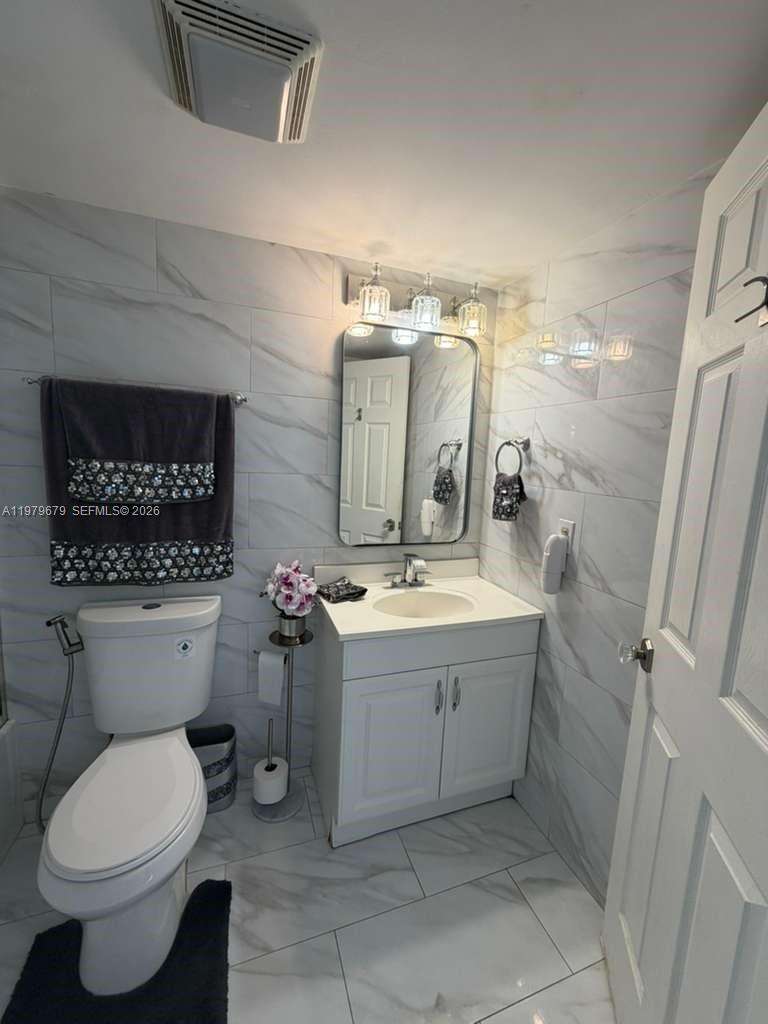 Bay Tree Patio Homes | Unit #17C Unit #17C | Picture 22