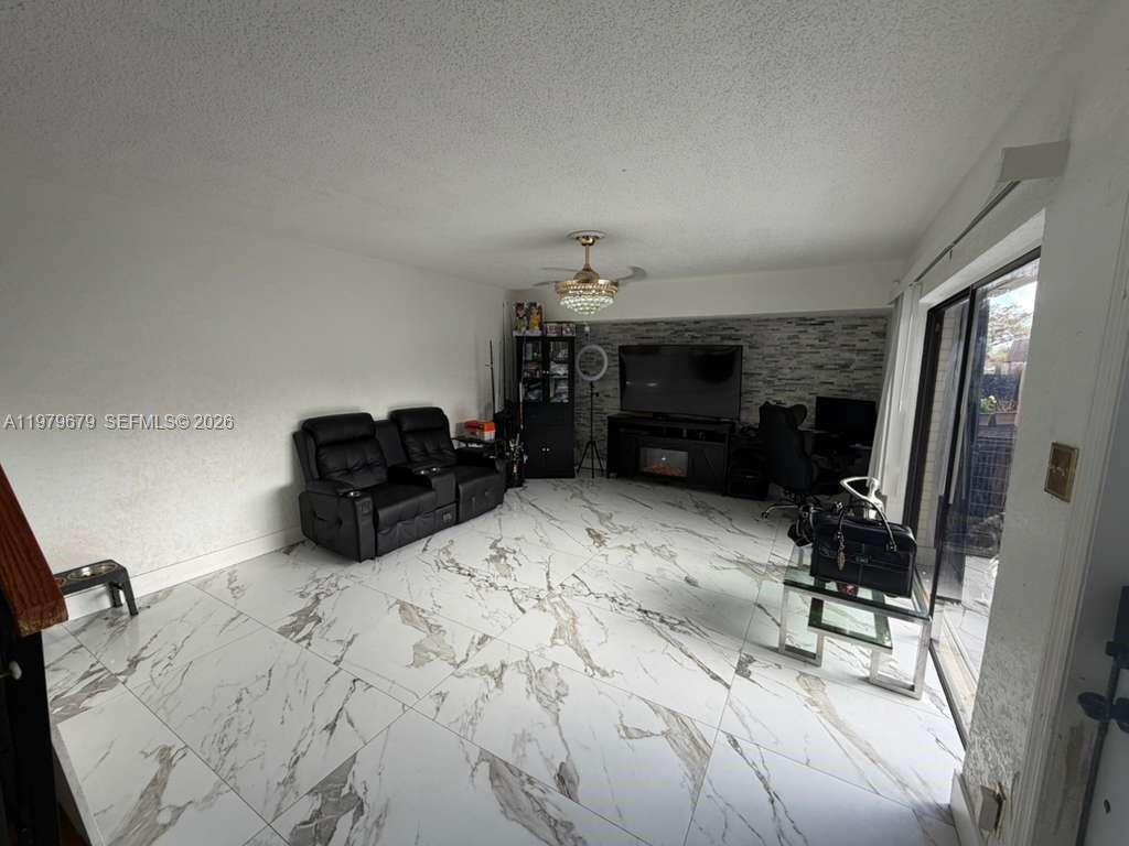 Bay Tree Patio Homes | Unit #17C Unit #17C | Picture 7