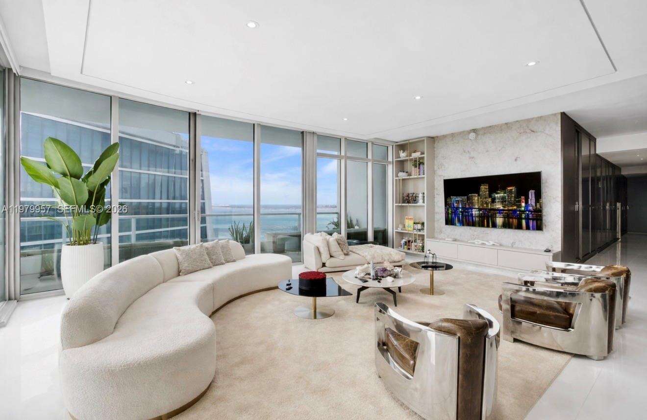 900 Biscayne Bay | Unit #PH6109 Unit #PH6109 | Picture 1