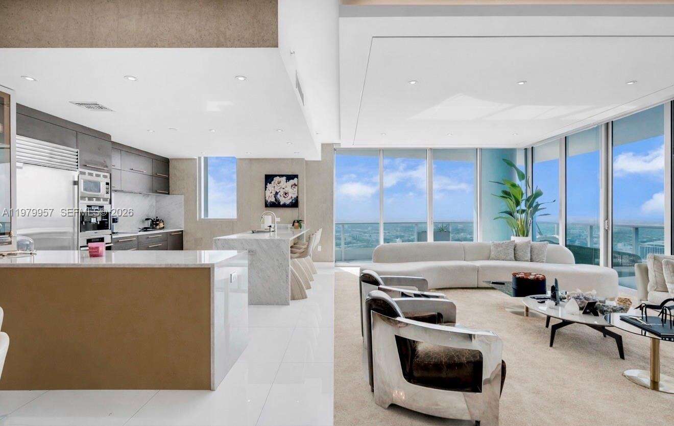 900 Biscayne Bay | Unit #PH6109 Unit #PH6109 | Picture 11