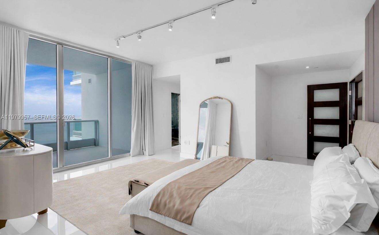 900 Biscayne Bay | Unit #PH6109 Unit #PH6109 | Picture 22