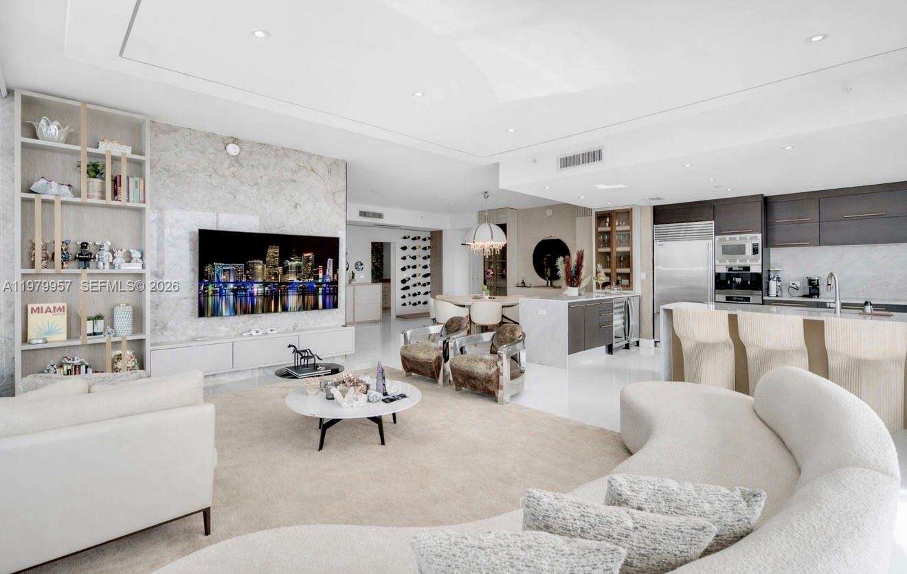 900 Biscayne Bay | Unit #PH6109 Unit #PH6109 | Picture 6