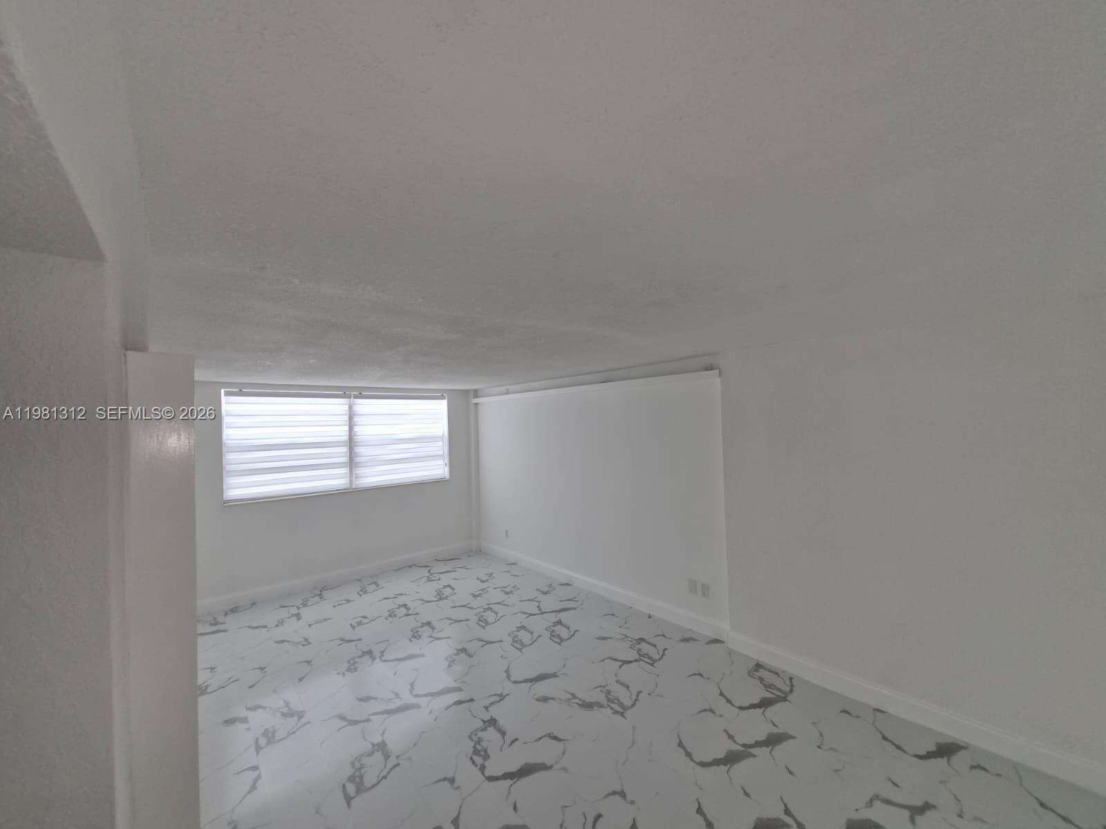 Three Seasons Condo Bldg No 3 | Unit #304 Unit #304 | Picture 3
