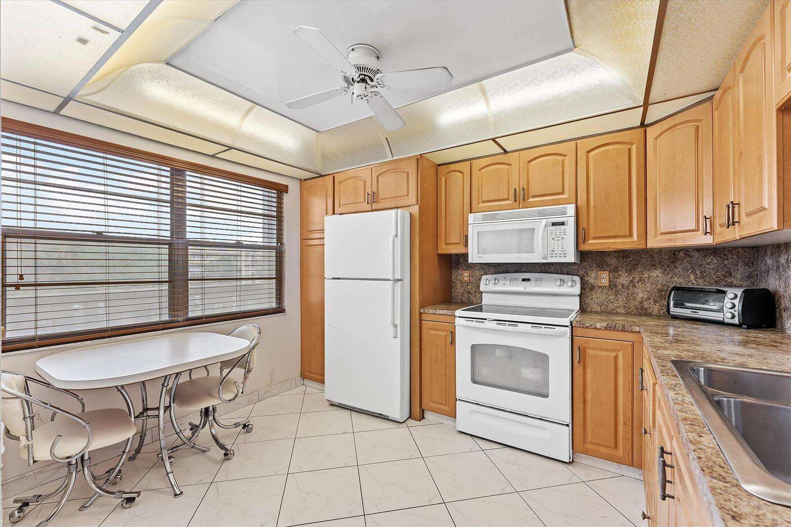 Lucaya Village I C | Unit #G3 Unit #G3 | Picture 8