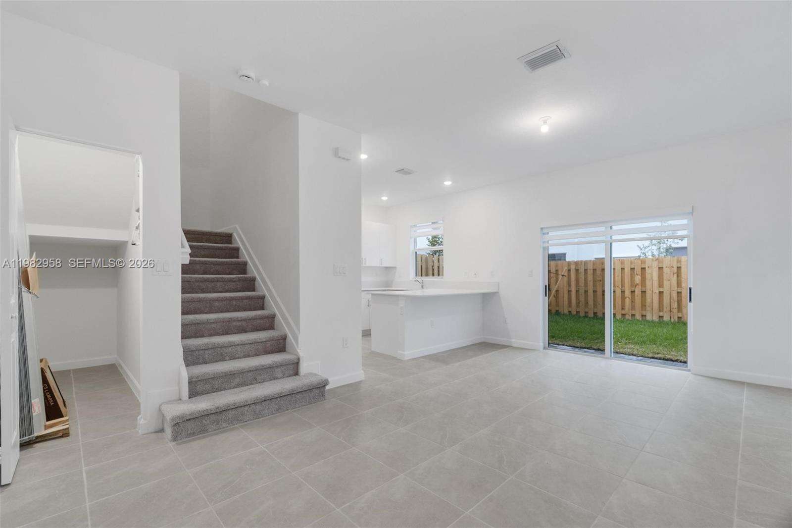 Stein Assemblage | N/A N/A | Picture 11