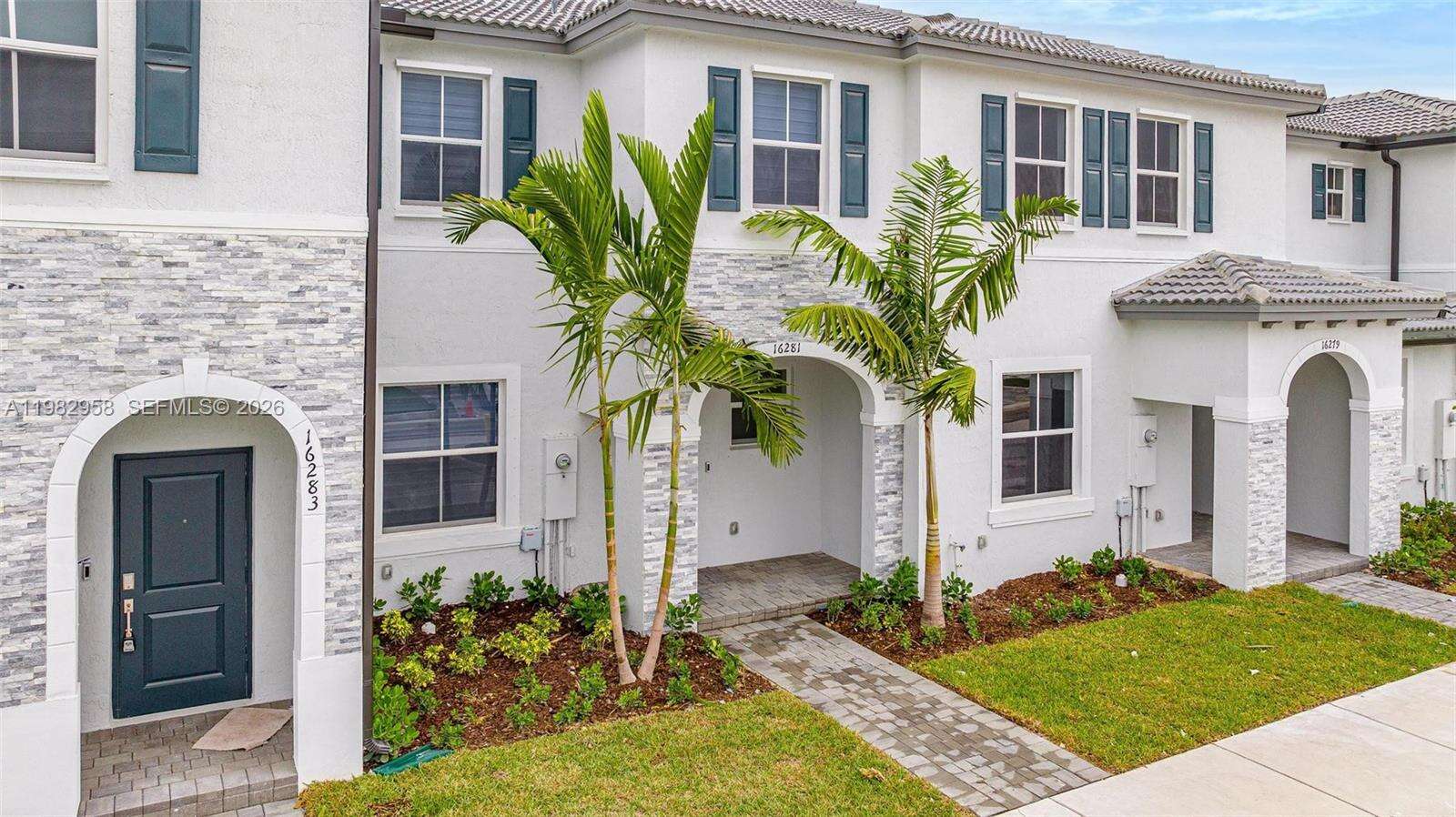 Stein Assemblage | N/A N/A | Picture 26