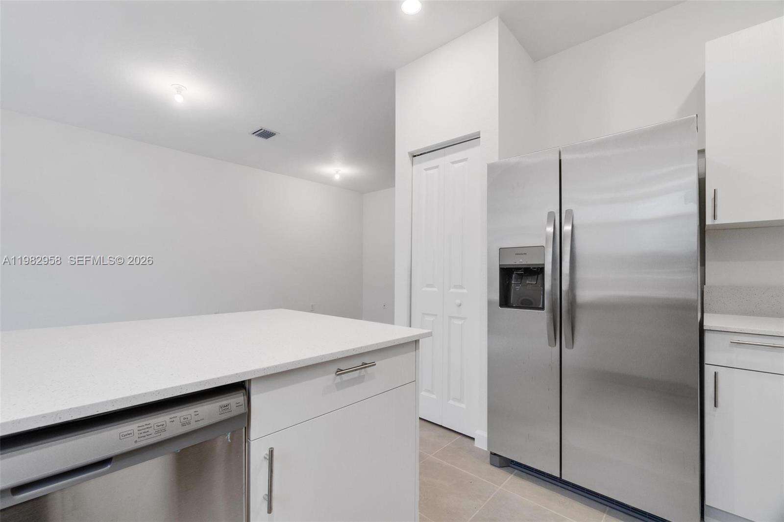 Stein Assemblage | N/A N/A | Picture 6