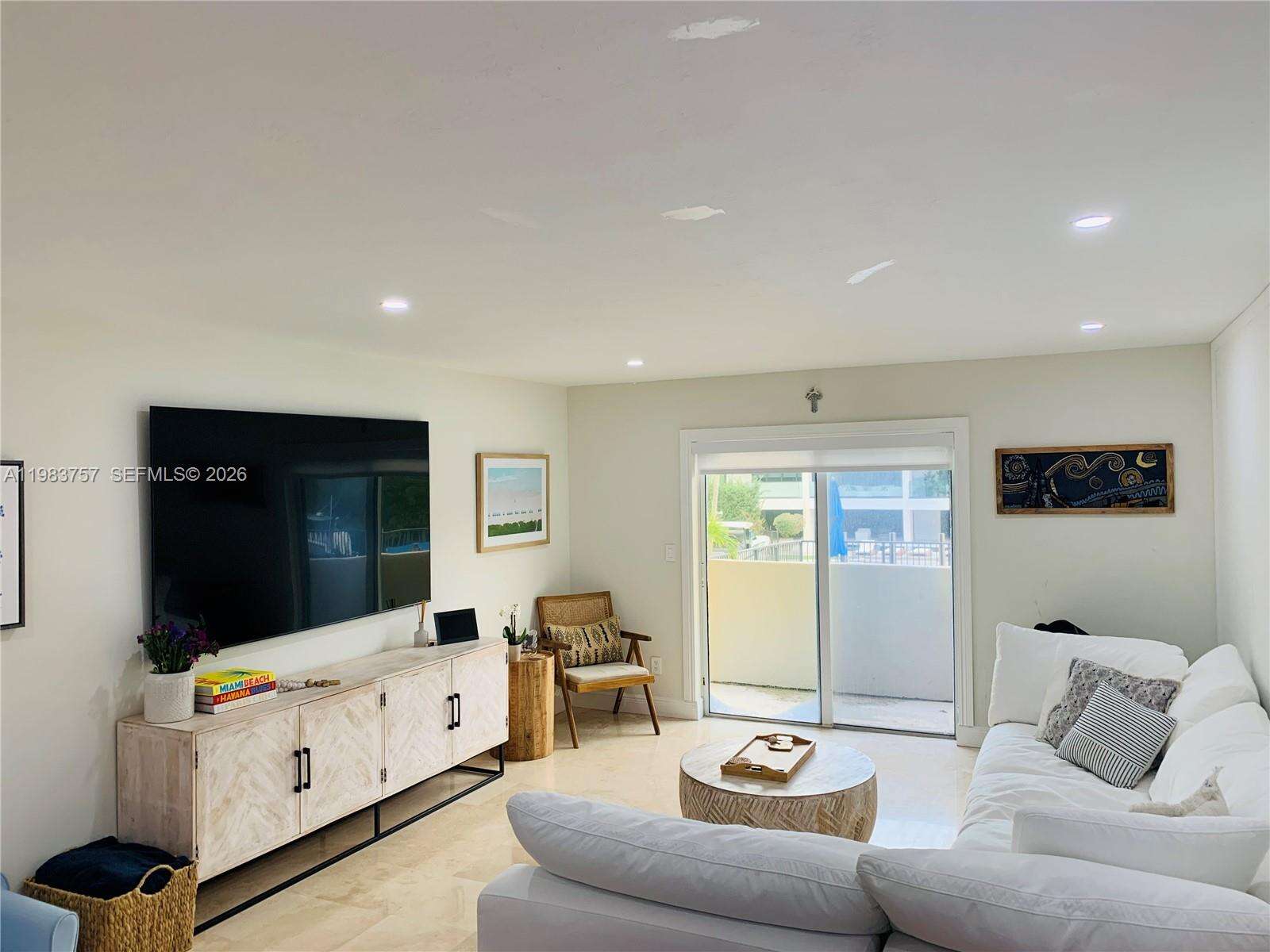 Admiral Farragut Condominium | Unit #105 Unit #105 | Picture 2