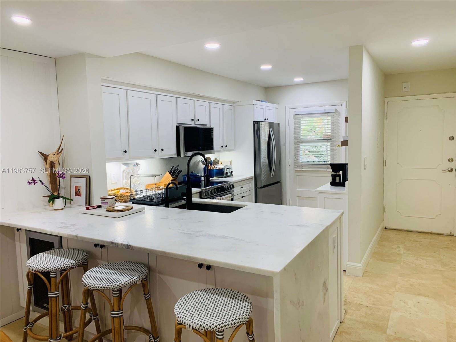 Admiral Farragut Condominium | Unit #105 Unit #105 | Picture 4