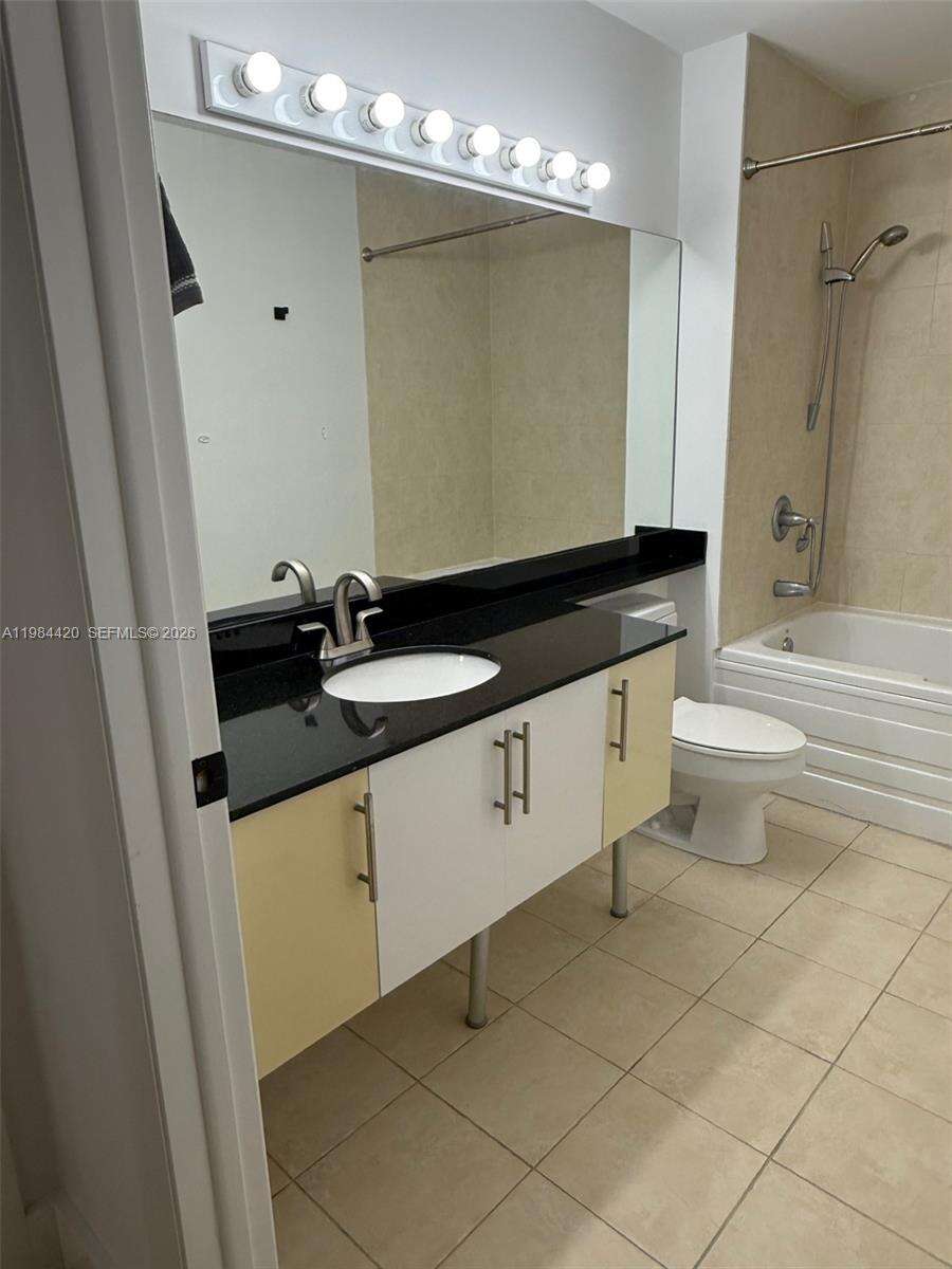 Brickell On The River N Twr | Unit #3916 Unit #3916 | Picture 42